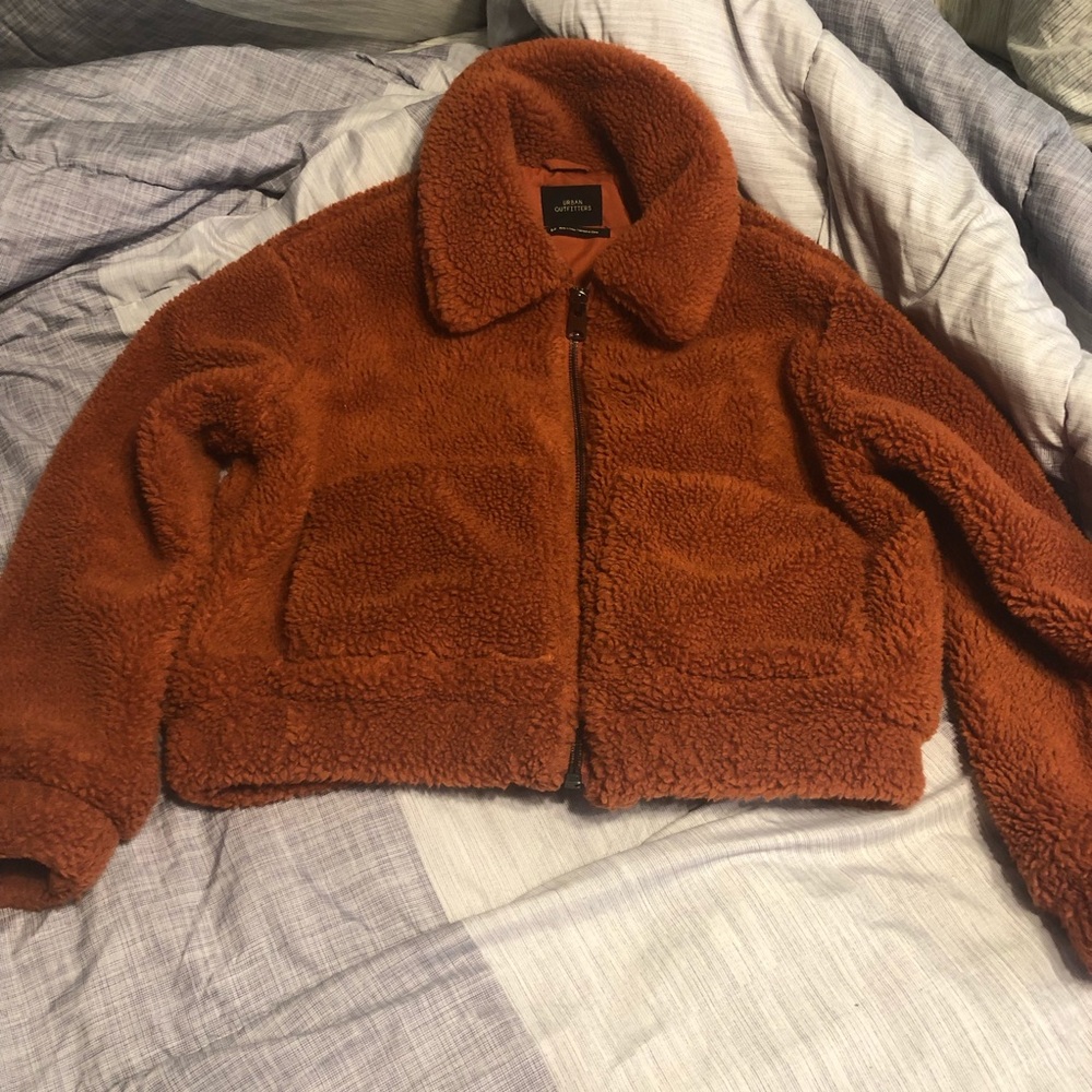 UO CROPPED TEDDY JACKET medium orange